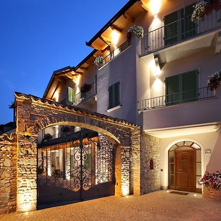 La Rocca Bed & Breakfast Carru Exterior photo