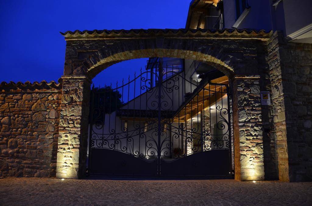 La Rocca Bed & Breakfast Carru Exterior photo